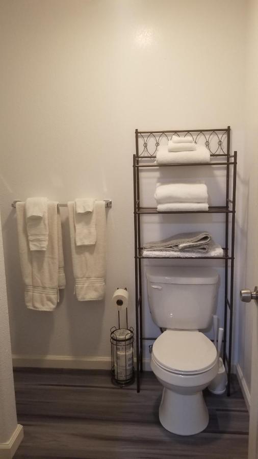 #2 Cozy Vacation Hideaway Self Checkin Studio Apt Keaau Exterior photo